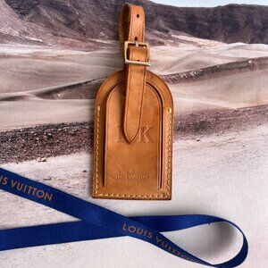 Authentic Louis Vuitton  Luggage Tag Beige Vachetta dark  Leather B1030